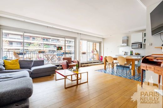 Apartment in Monceau, Courcelles, Ternes, Paris