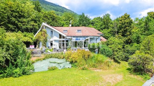 Casa de lujo en Échenevex, Ain