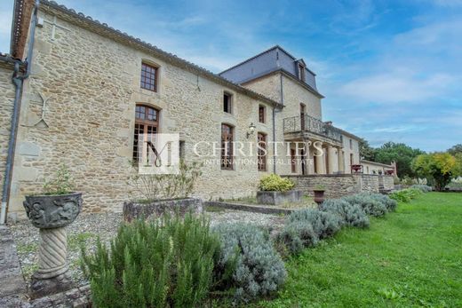 Castle in Monségur, Gironde