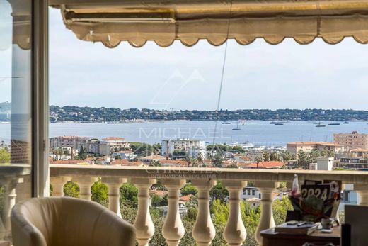 Apartment in Golfe-Juan, Alpes-Maritimes