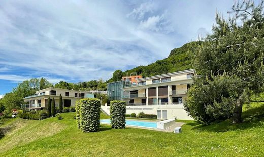 Apartment in Montreux, Riviera-Pays-d'Enhaut District