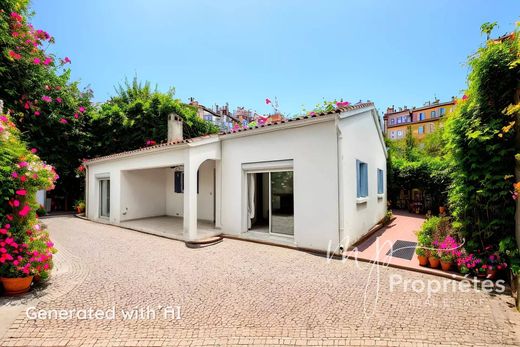 Casa di lusso a Cavalaire-sur-Mer, Var