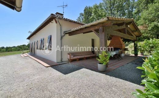 Luxus-Haus in Gragnague, Haute-Garonne