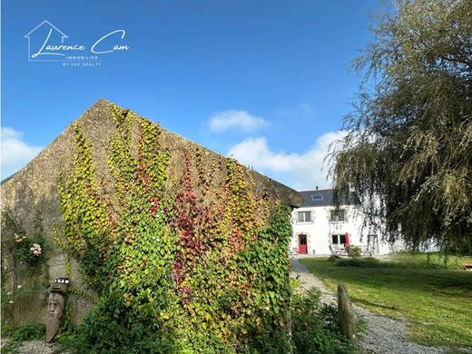 Lannilis, Finistèreの高級住宅