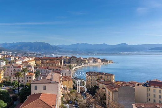 Apartamento - Ajaccio, Córsega do Sul