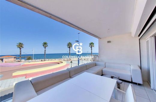 Sainte-Marie, Pyrénées-Orientalesの高級住宅