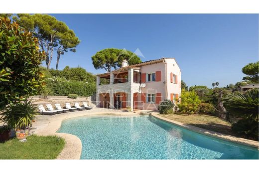 Luxus-Haus in Antibes, Alpes-Maritimes