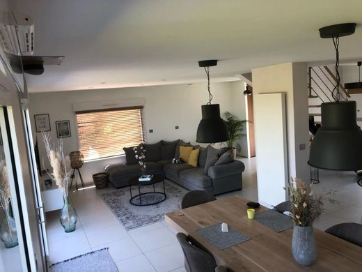 Casa di lusso a Deûlémont, North