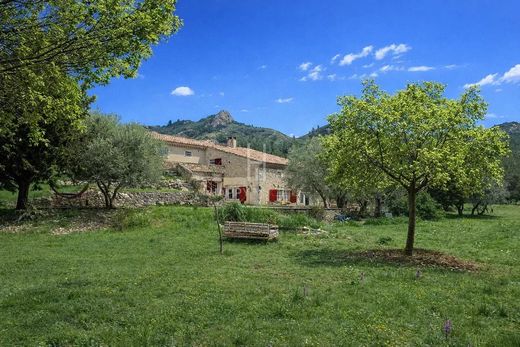 Demeure ou Maison de Campagne à Eygalières, Bouches-du-Rhône