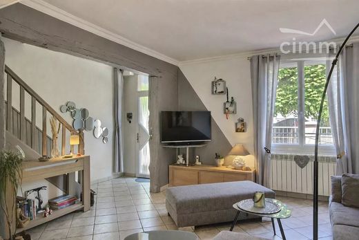 Luxury home in Gournay-sur-Marne, Seine-Saint-Denis