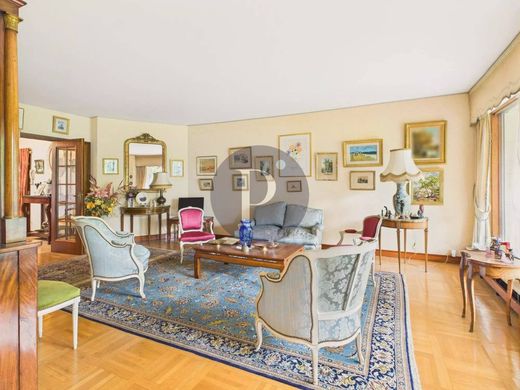 Квартира, Sceaux, Hauts-de-Seine