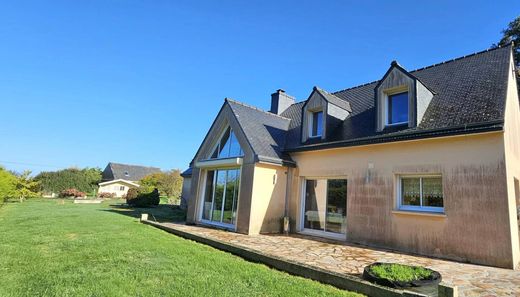 Luxury home in Trédarzec, Côtes-d'Armor
