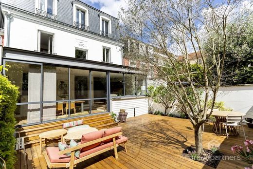 Luksusowy dom w Montrouge, Hauts-de-Seine