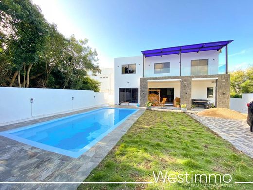 Villa in Calodyne, Rivière du Rempart District