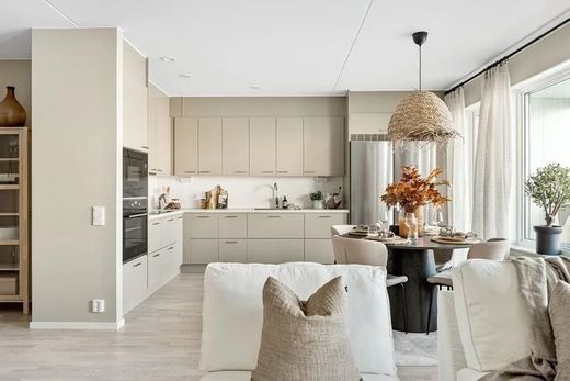 Daire Issy-les-Moulineaux, Hauts-de-Seine