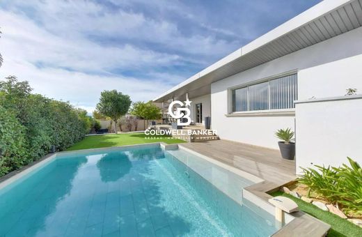 ‏וילה ב  Perpignan, Pyrénées-Orientales