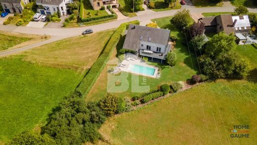 Villa a Virton, Province du Luxembourg