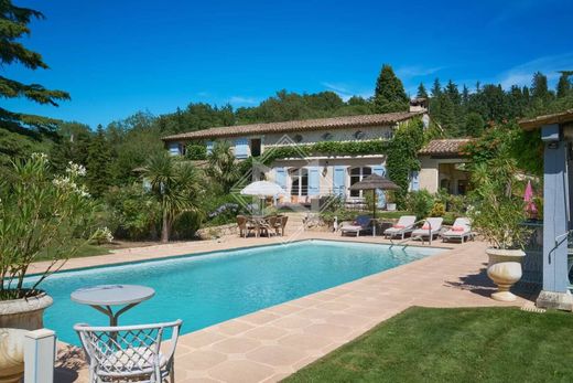 Villa in Châteauneuf-Grasse, Alpes-Maritimes