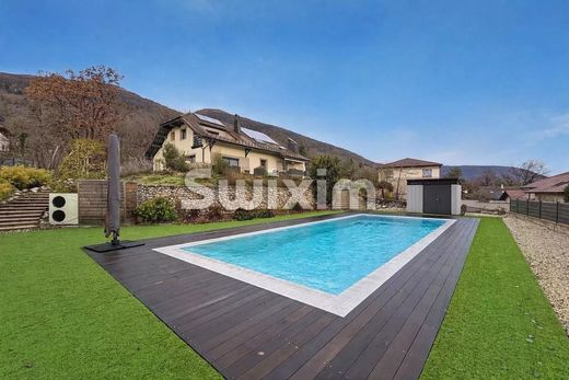 호화 저택 / Échenevex, Ain