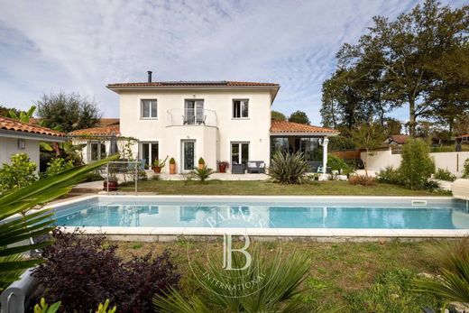 Casa di lusso a Saint-Paul-lès-Dax, Landes