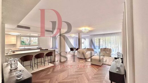 ‏דירה ב  Roquebrune-Cap-Martin, Alpes-Maritimes