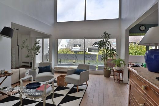 Apartment / Etagenwohnung in Saint-Germain-en-Laye, Yvelines