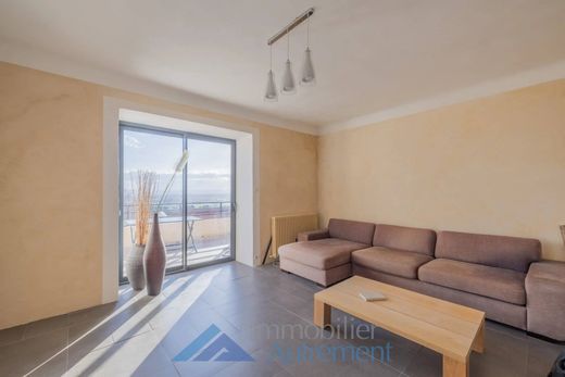 Luxury home in Éguilles, Bouches-du-Rhône