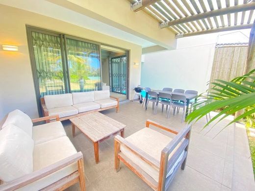 듀플렉스 / Calodyne, Rivière du Rempart District