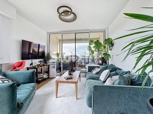 ﺷﻘﺔ ﻓﻲ Ferney-Voltaire, Ain