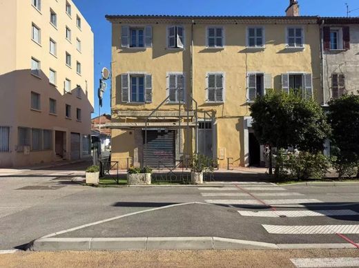 Complesso residenziale a La Seyne-sur-Mer, Var