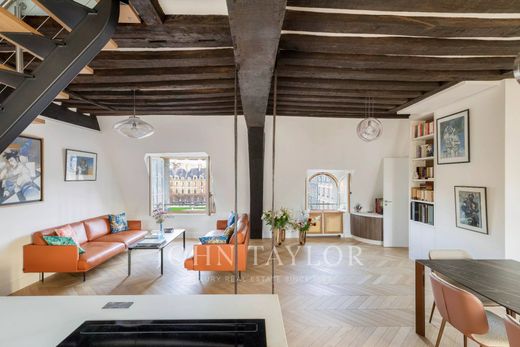 Apartament w Beaubourg, Marais, Notre Dame - Ile de La Cité, Paris