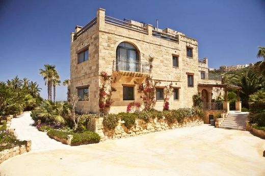 Villa in Għasri, L-Għasri