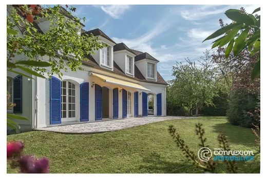 Luxury home in Croissy-sur-Seine, Yvelines
