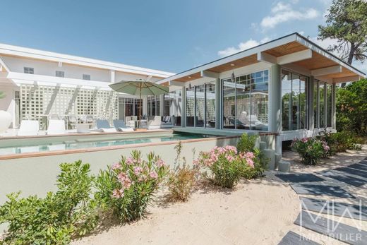Villa in Cap Ferret, Gironde