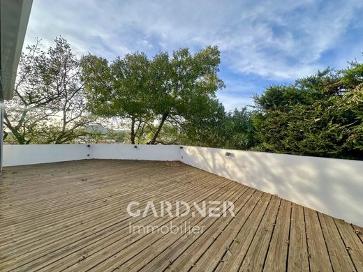 Casa di lusso a Aubagne, Bocche del Rodano