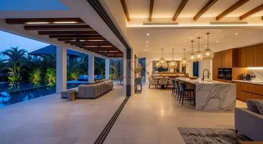 Villa in Grand Baie, Rivière du Rempart District