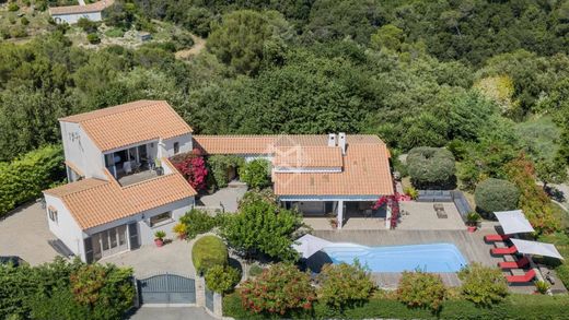 Villa in Cagnes-sur-Mer, Alpes-Maritimes