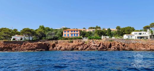 Komplex apartman Saint-Raphaël, Var