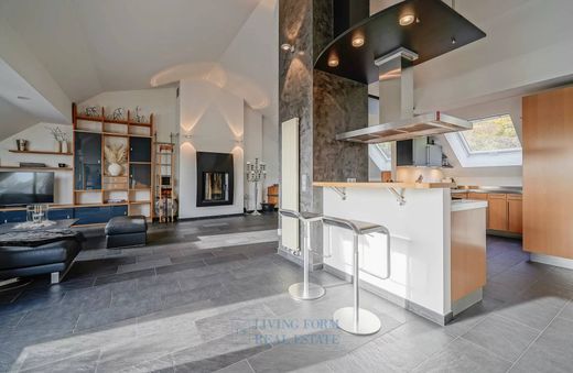Penthouse in Hesperange, Canton de Luxembourg
