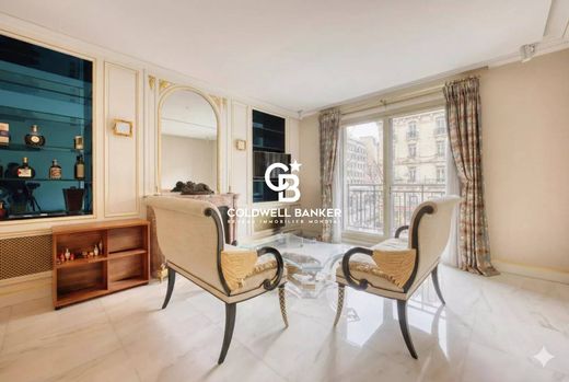 Apartment in Champs-Elysées, Madeleine, Triangle d’or, Paris