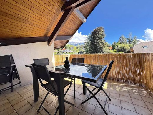 Appartement in Menthon-Saint-Bernard, Haute-Savoie