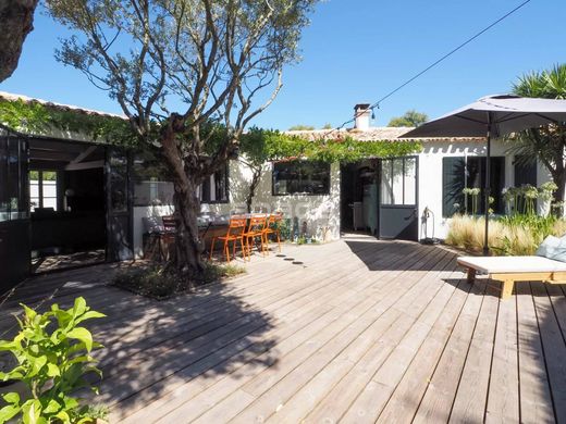 Maison de luxe à Sainte-Marie-de-Ré, Charente-Maritime