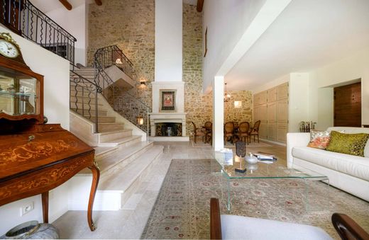 Luxury home in Uzès, Gard