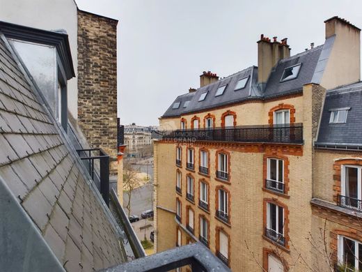 Appartement in Motte-Picquet, Commerce, Necker, Paris