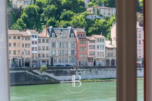 Apartment / Etagenwohnung in Lyon, Rhône