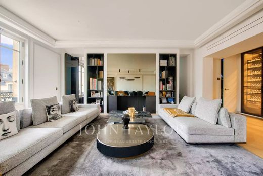 サンジェルマン、オデオン、マネ, Parisのアパートメント