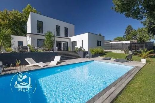 Casa di lusso a Plaisance-du-Touch, Alta Garonna