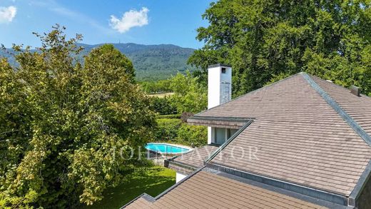 Villa in Gingins, Nyon District