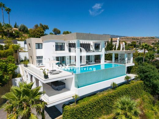 Villa in Benahavís, Malaga