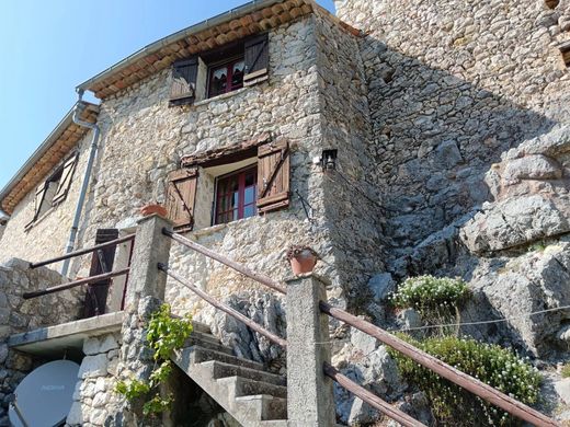 Lüks ev Coursegoules, Alpes-Maritimes